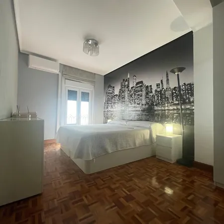 Apartment Encantador En El Centro De Con Parking Castro Urdiales